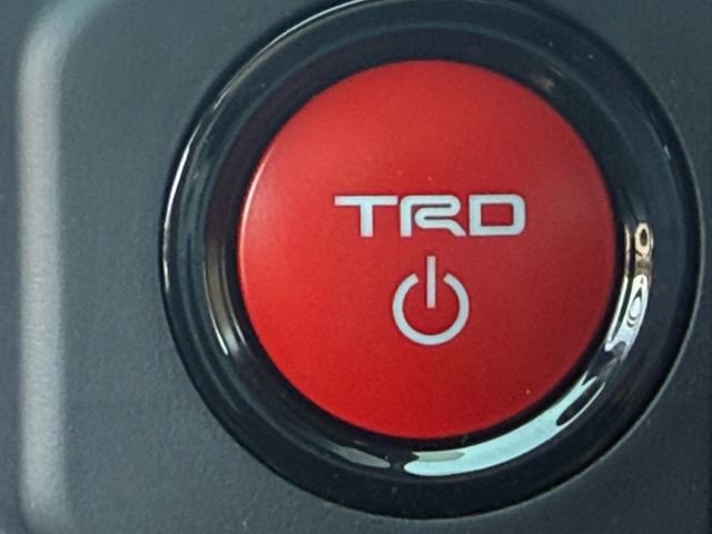 New 2025 Toyota Tacoma TRD Off-Road image 15