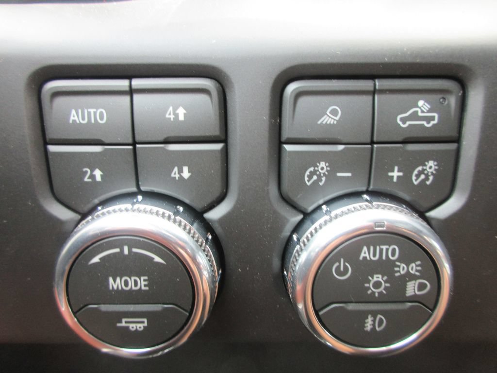 New 2026 GMC Sierra 2500 Denali Ultimate AWD/4WD image 19