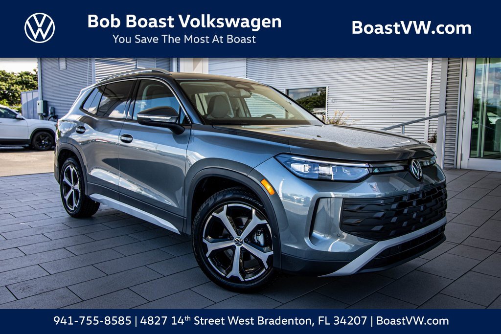 New 2025 Volkswagen Tiguan SE