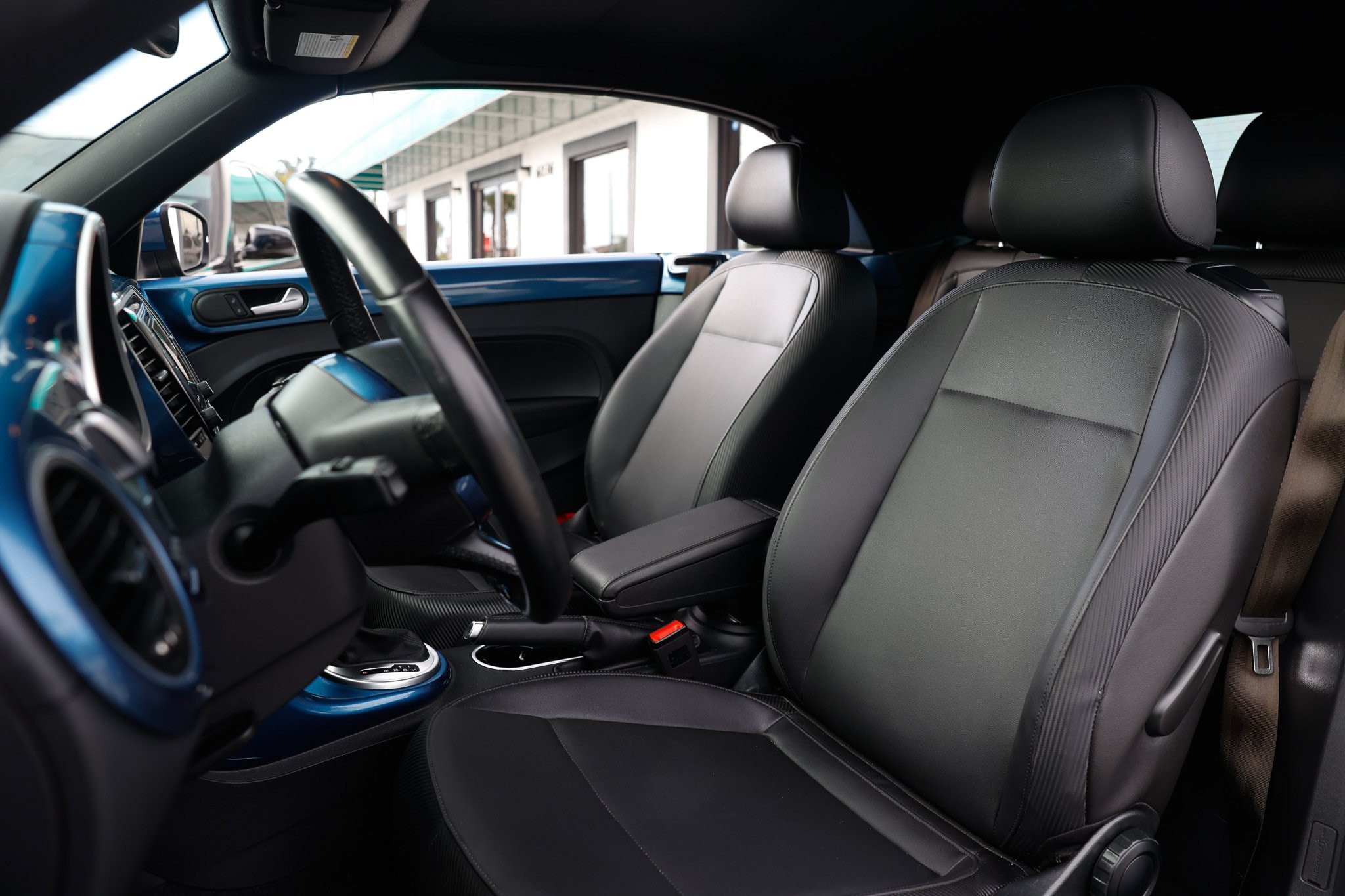 Used 2019 Volkswagen Beetle 2.0T S FWD image 10