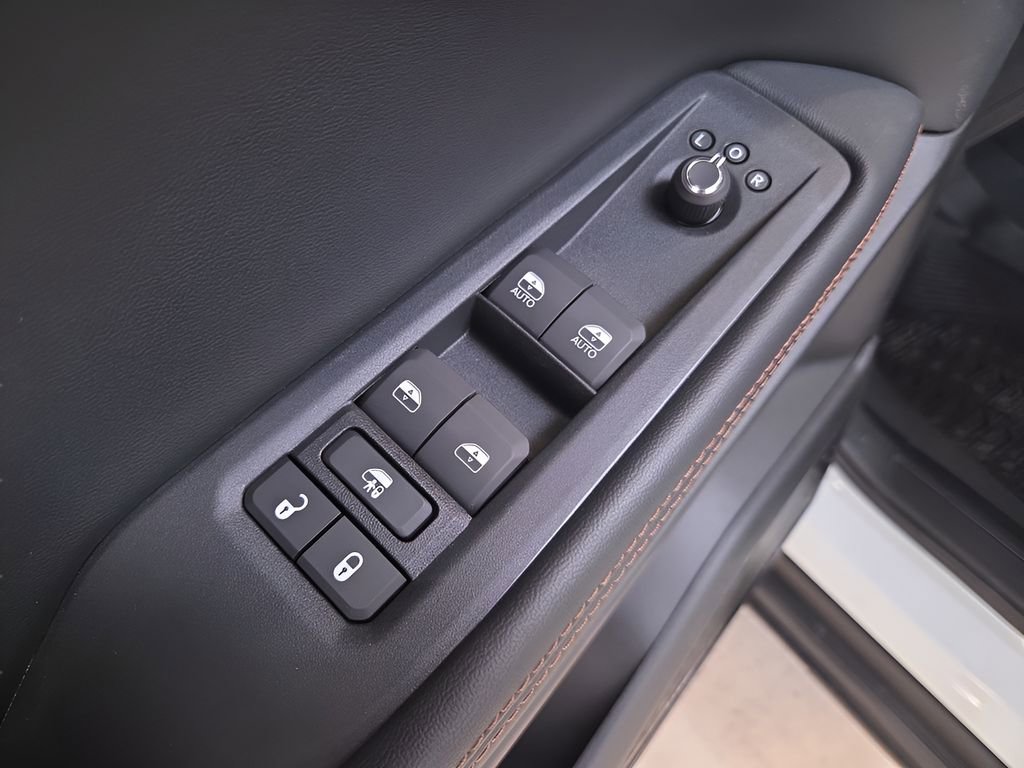 New 2026 Jeep Cherokee Limited image 11