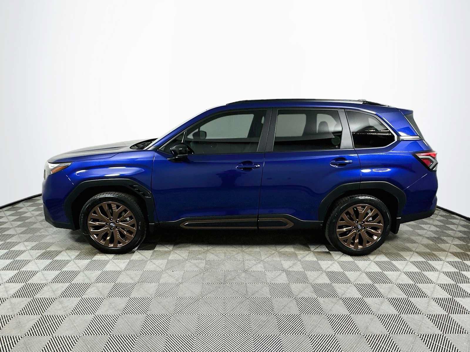 Certified 2026 Subaru Forester Sport w/ Sport Package AWD/4WD image 4