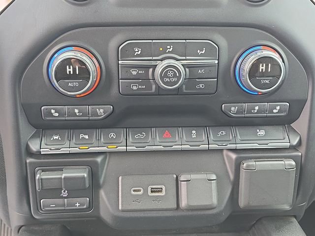 Used 2020 Chevrolet Silverado 1500 High Country w/ Technology Package image 20