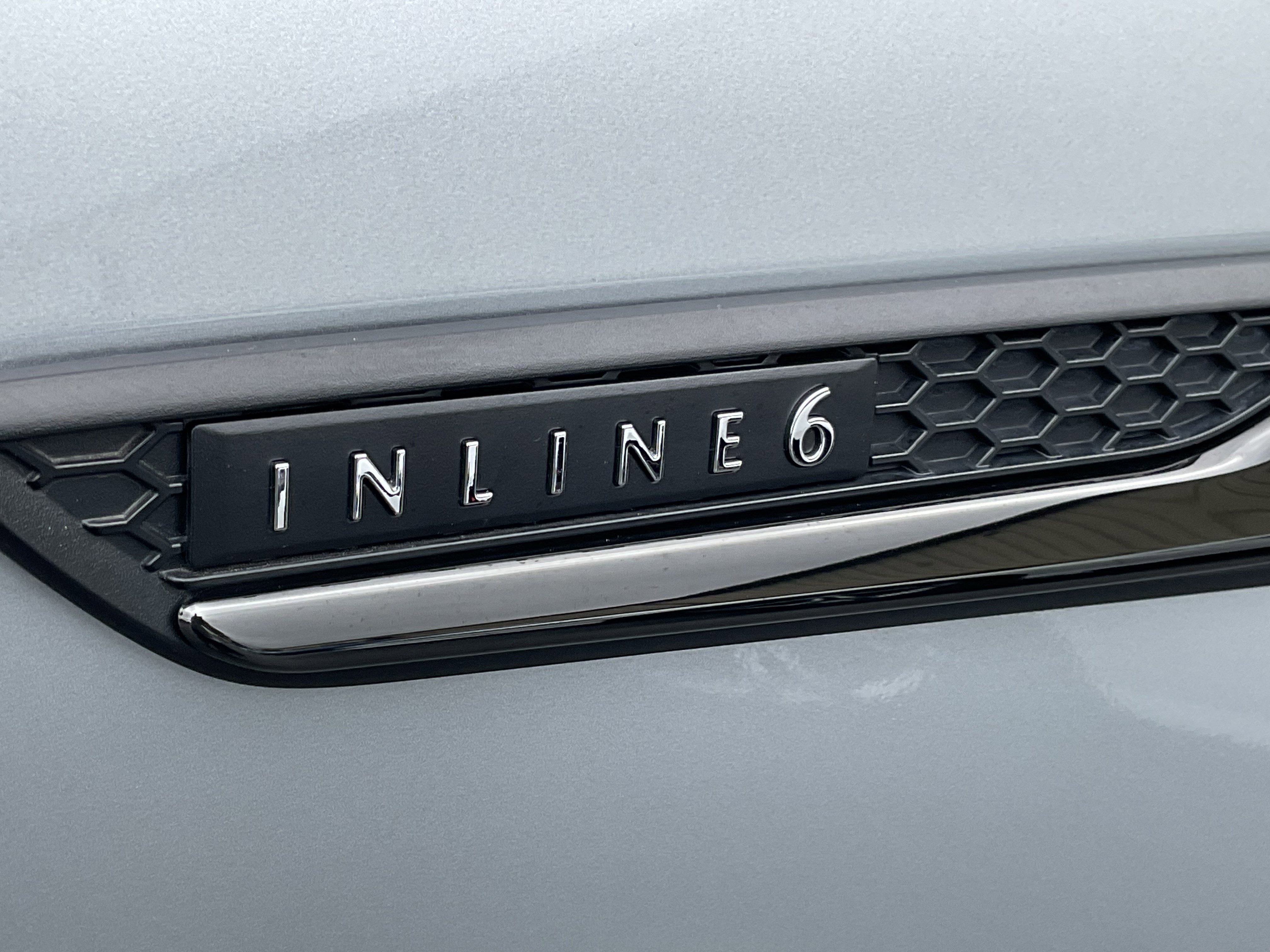Used 2025 MAZDA CX-90 3.3 Turbo w/ Premium Sport Pkg image 9