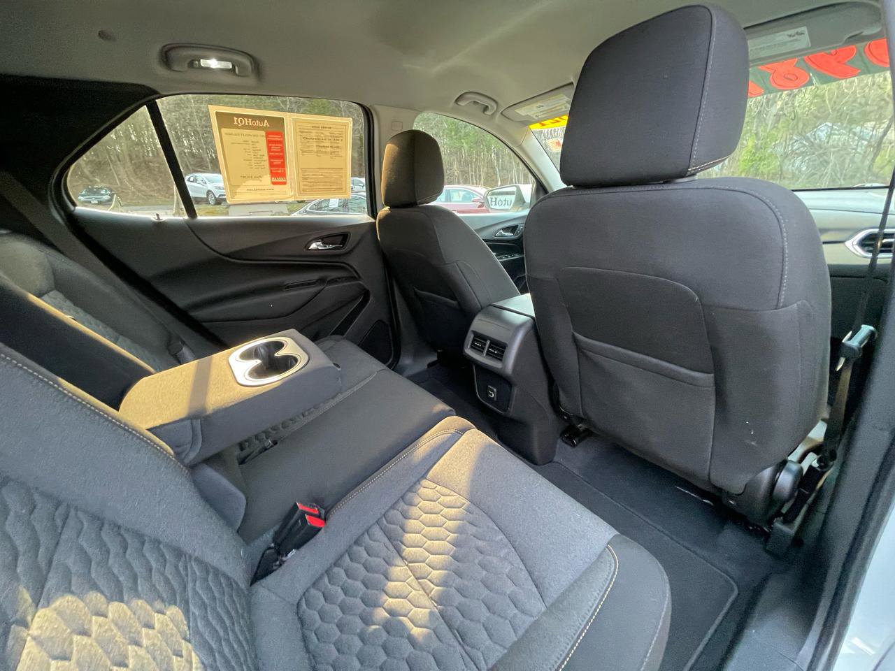 Used 2021 Chevrolet Equinox LT image 24
