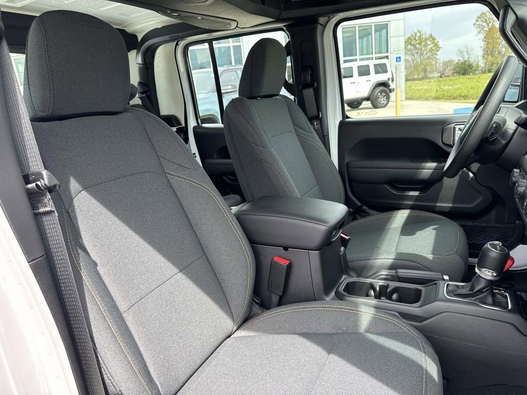 New 2026 Jeep Gladiator Sport image 23