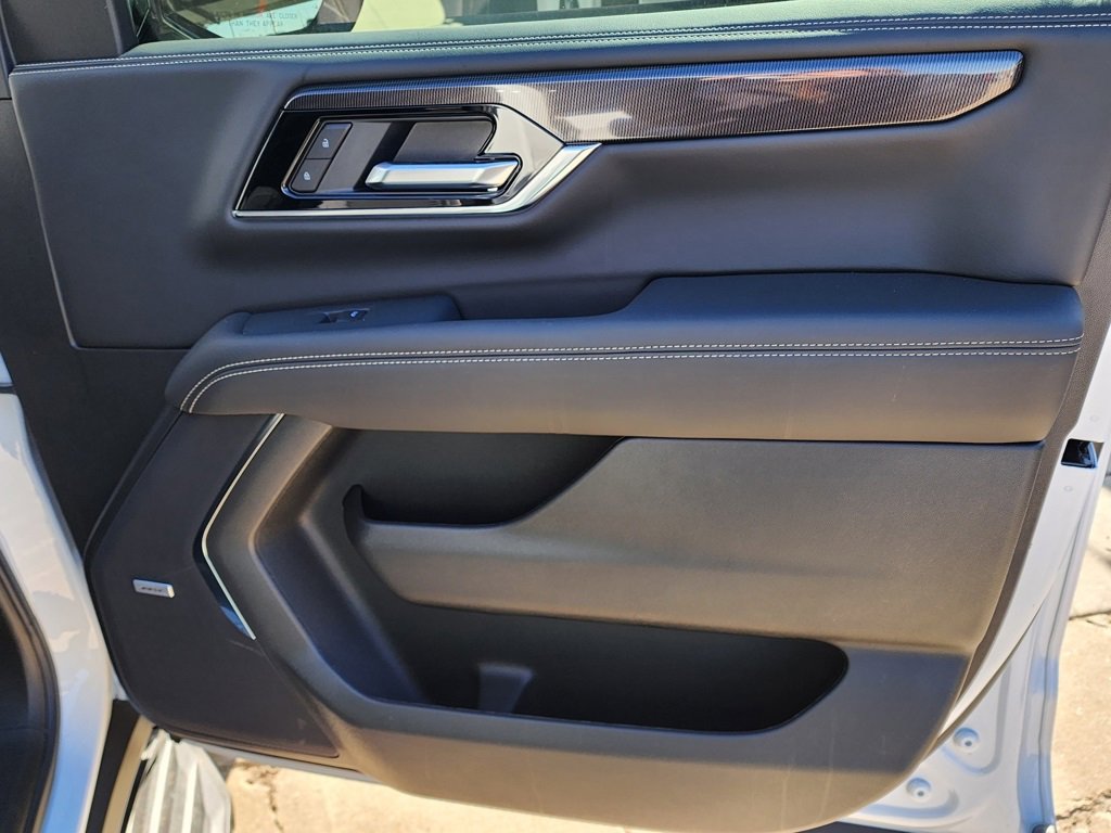 New 2026 GMC Yukon Elevation image 39