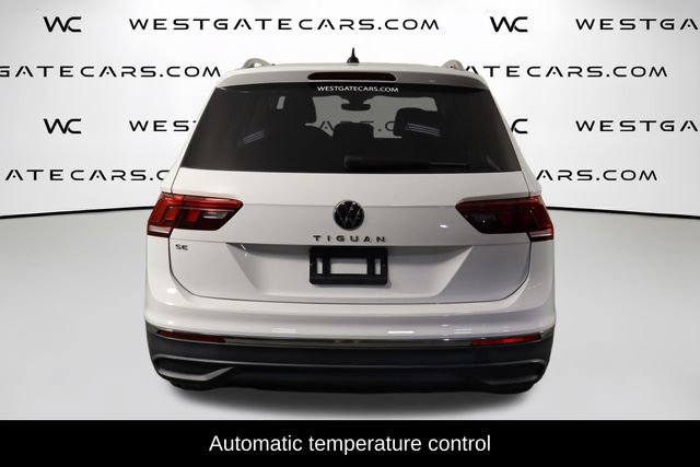 Used 2022 Volkswagen Tiguan SE FWD image 4