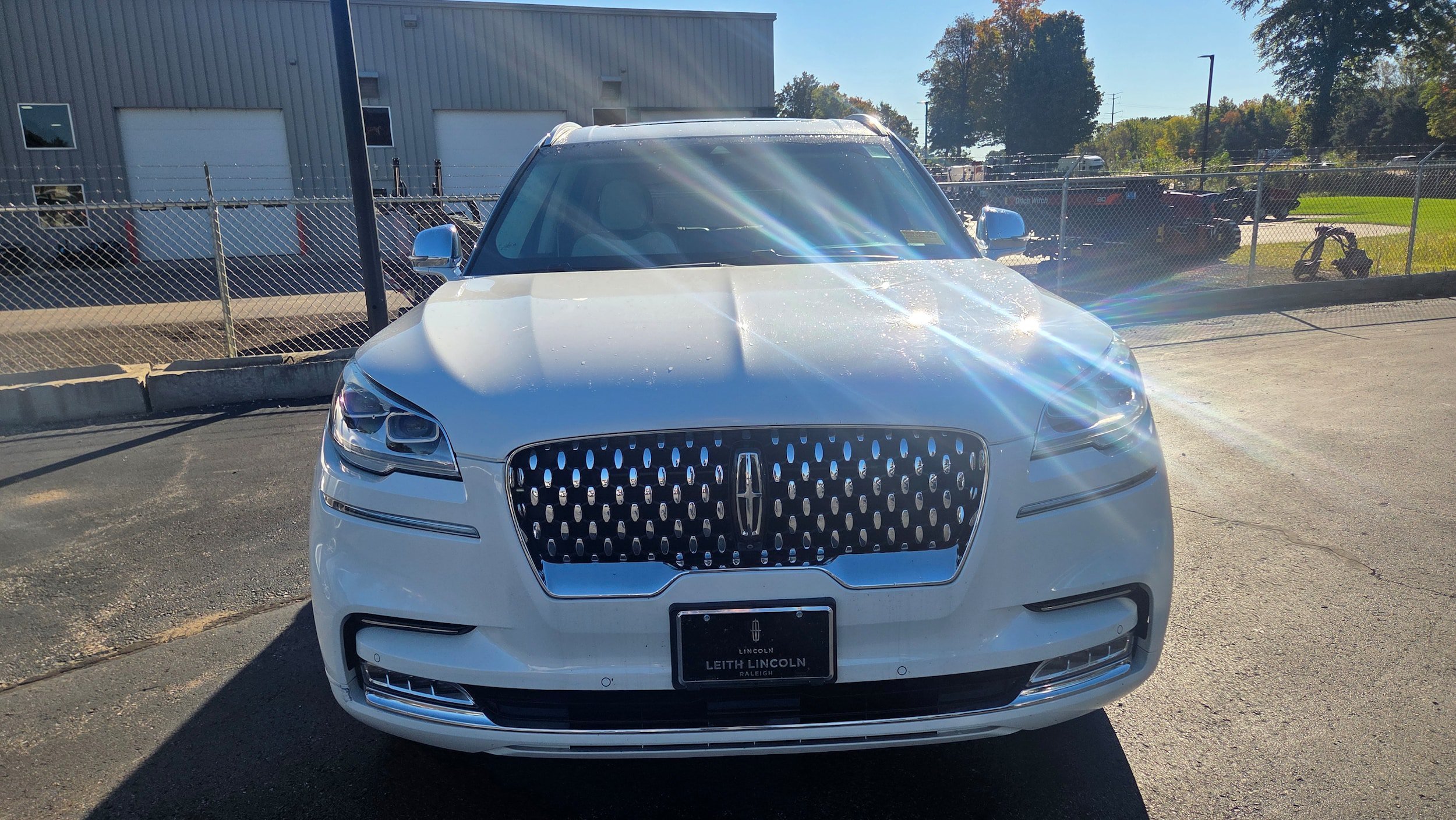 Used 2020 Lincoln Aviator Black Label w/ Dynamic Handling Package AWD/4WD image 12