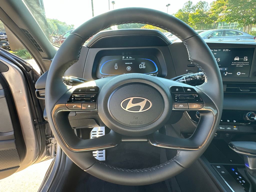 New 2025 Hyundai Elantra Sport image 25