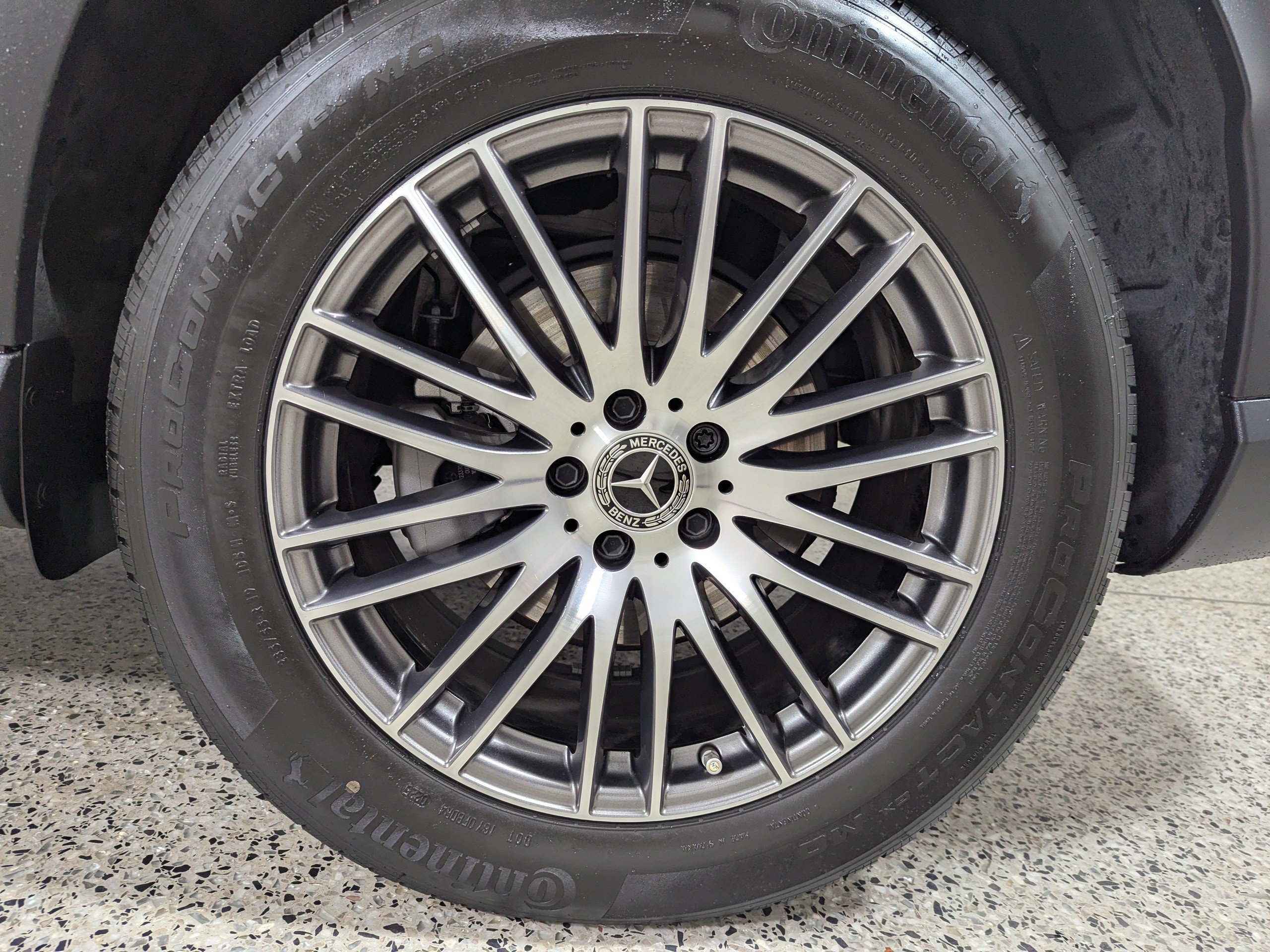 Used 2025 Mercedes-Benz GLC 300 image 10