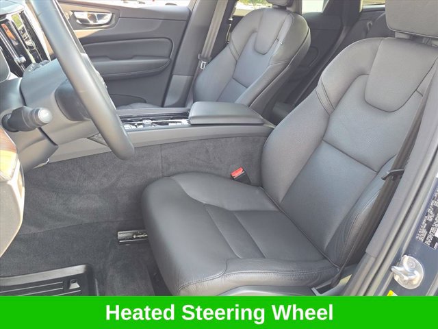Used 2023 Volvo XC60 B5 Plus w/ Climate Package AWD/4WD image 20