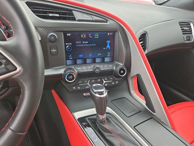 Used 2015 Chevrolet Corvette Z06 w/ 3LZ Preferred Equipment Group image 11