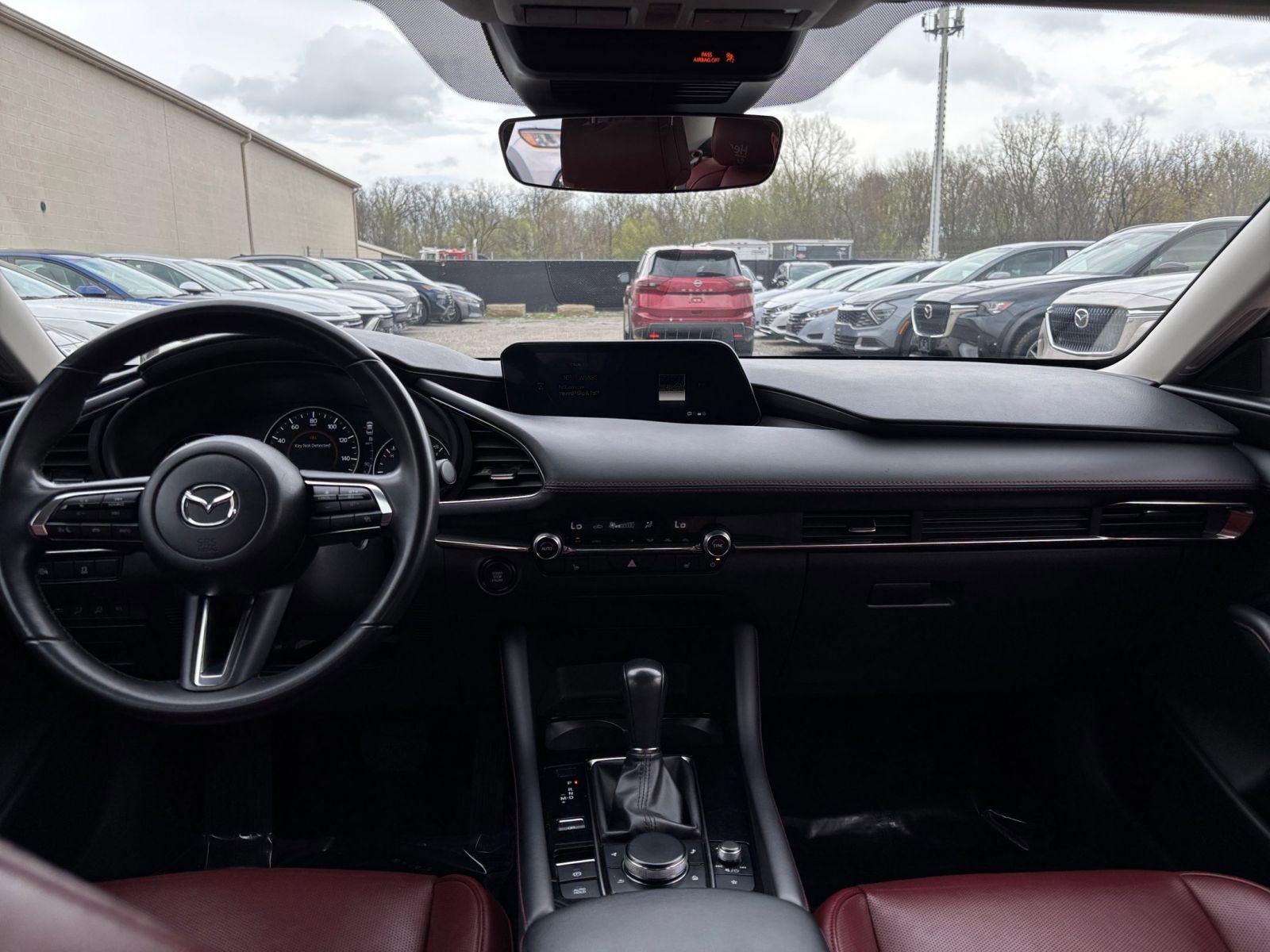 Used 2025 MAZDA MAZDA3 s image 34