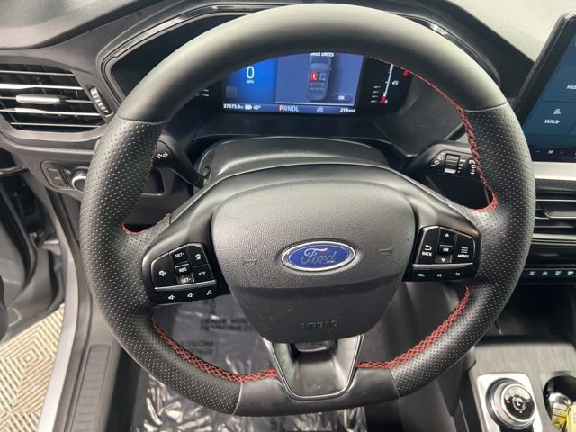 Used 2023 Ford Escape ST-Line w/ Tech Pack #1 image 21