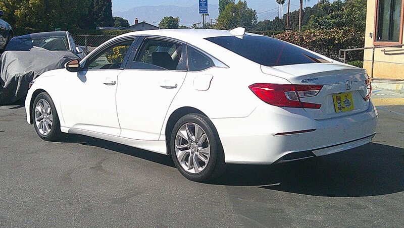 Used 2019 Honda Accord LX image 4