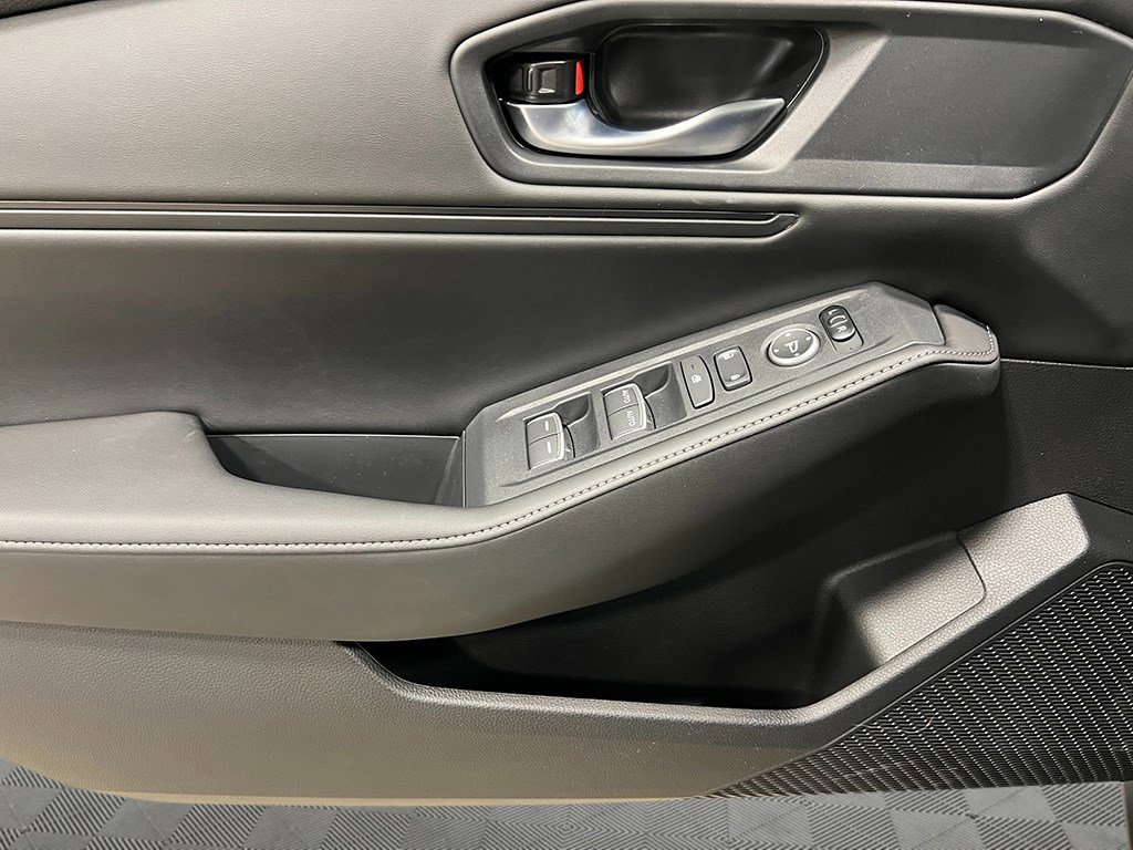 New 2025 Honda Accord Sport image 17