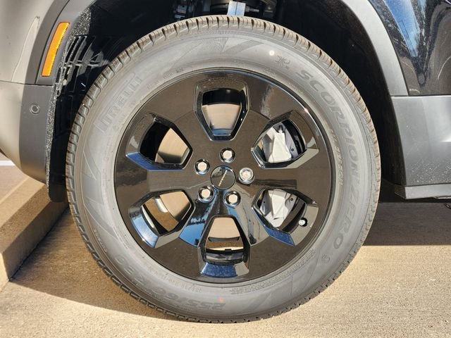 Used 2026 Land Rover Defender 110 S image 7