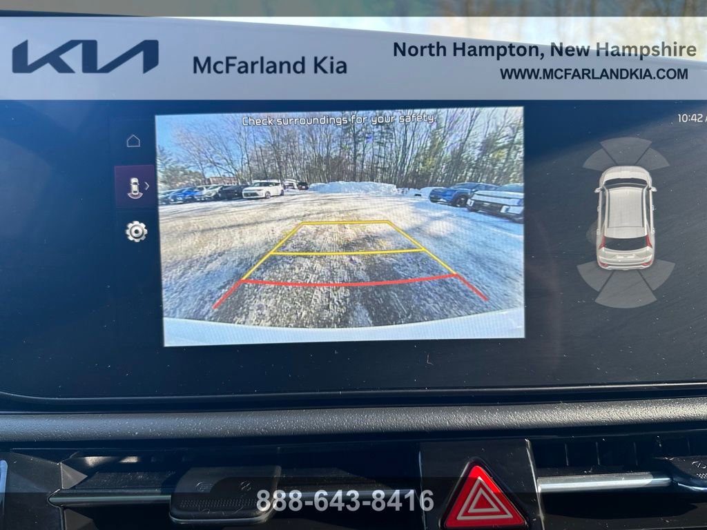 Used 2024 Kia Niro SX image 22