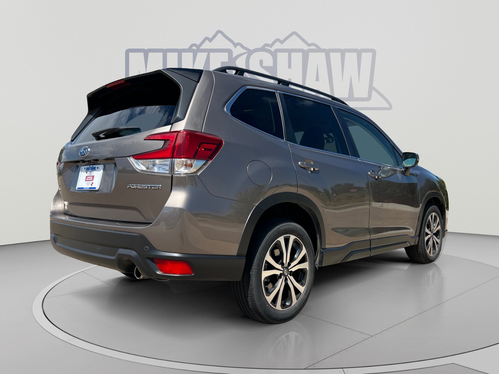 Used 2024 Subaru Forester Limited AWD/4WD image 5