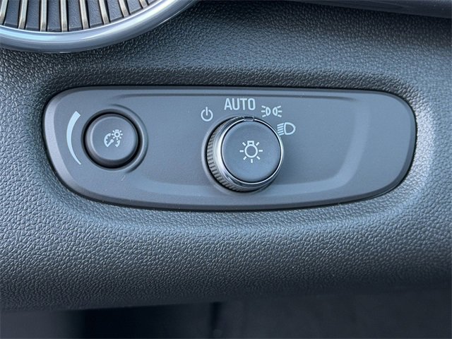 New 2026 Chevrolet Trax ACTIV w/ Driver Confidence Package image 18