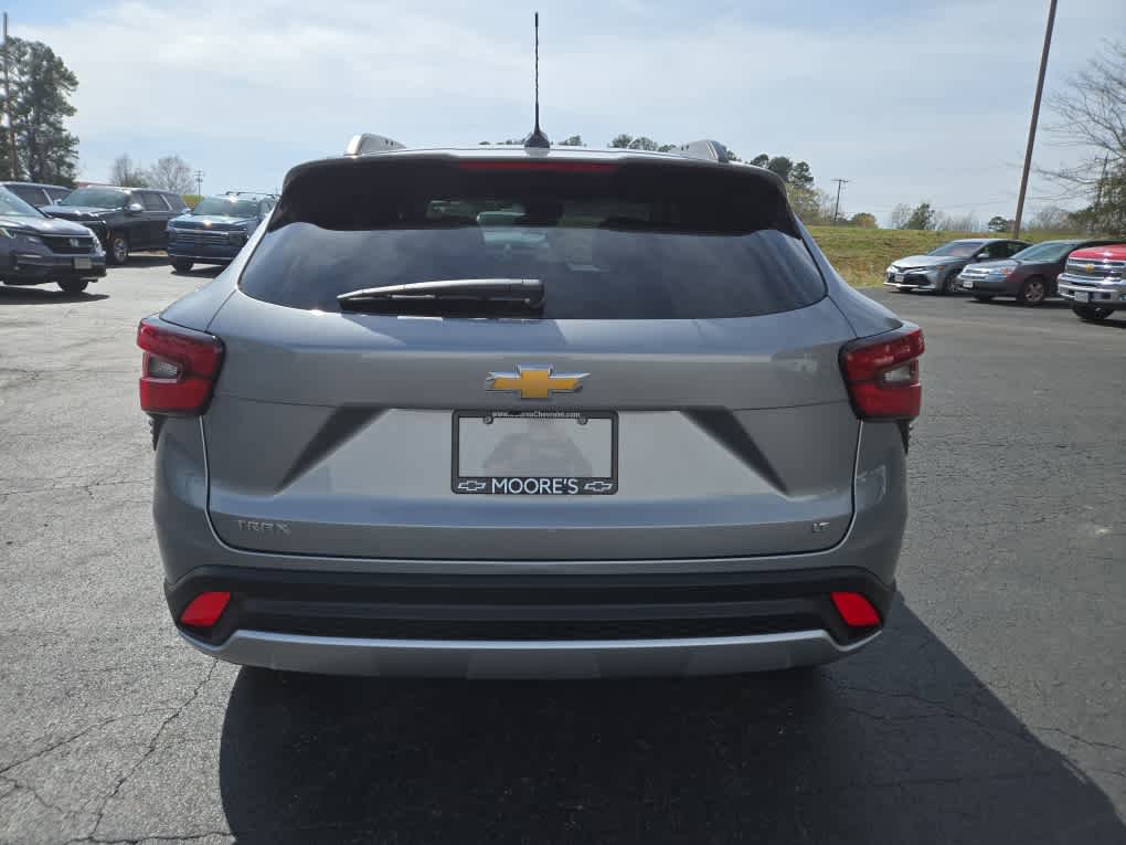 New 2026 Chevrolet Trax LT w/ LT Convenience Package image 6