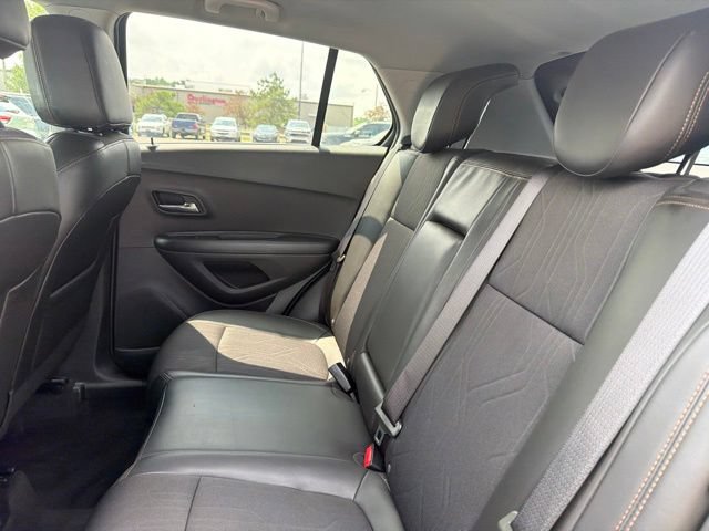 Used 2022 Chevrolet Trax LT AWD/4WD image 19