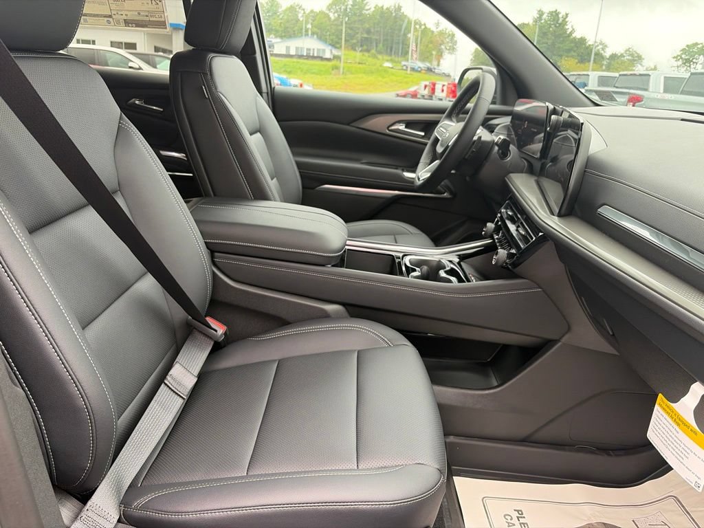 New 2027 Chevrolet Traverse LT w/ Midnight/Sport Edition AWD/4WD image 38