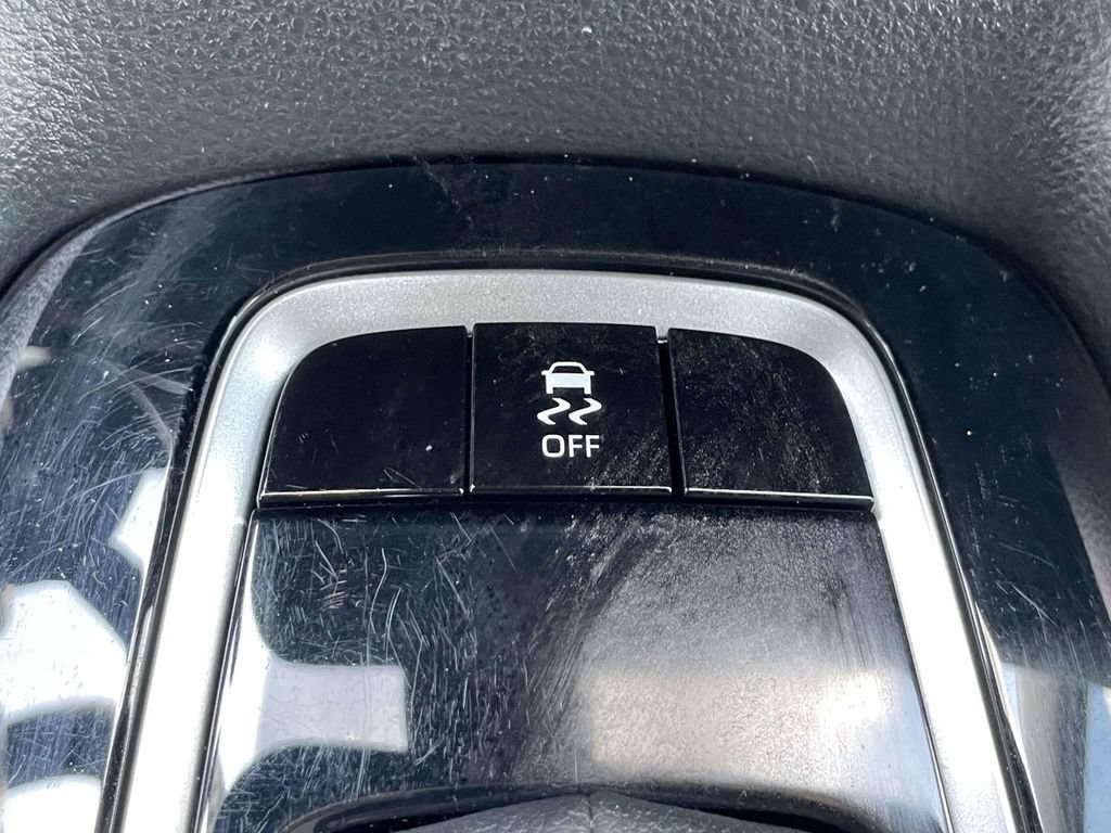 Used 2024 Toyota Corolla LE w/ LE Convenience Package FWD image 37