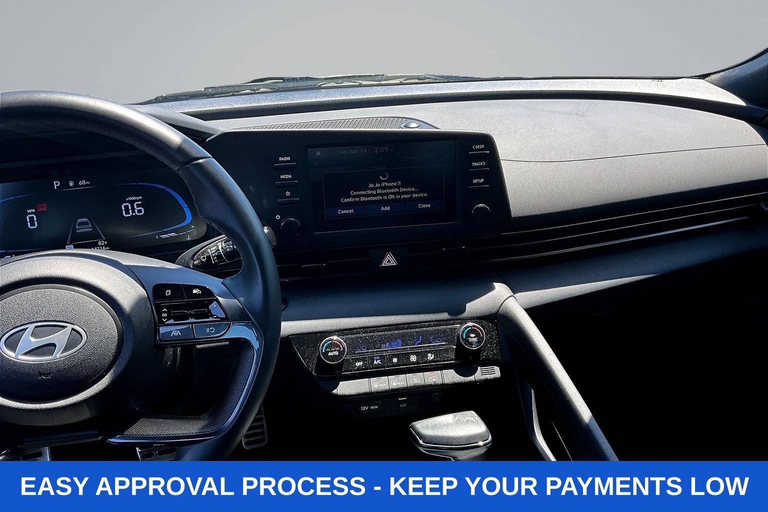 Used 2025 Hyundai Elantra Sport FWD image 11