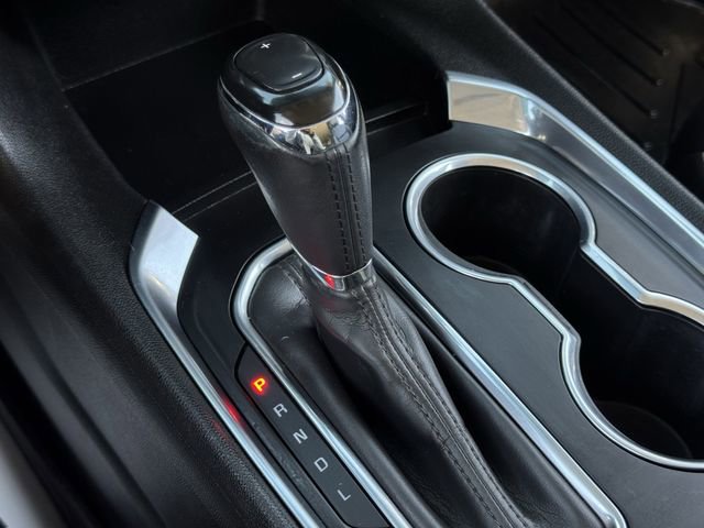 Used 2020 Chevrolet Traverse LT w/ LT Premium Package FWD image 20