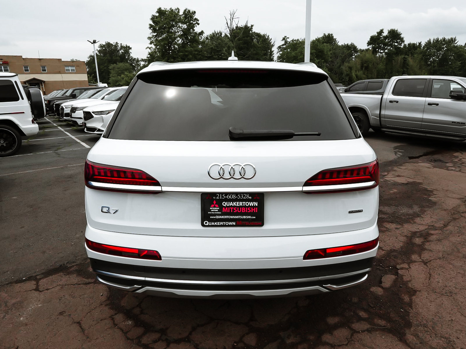 Used 2023 Audi Q7 3.0T Premium w/ Convenience Package AWD/4WD image 5