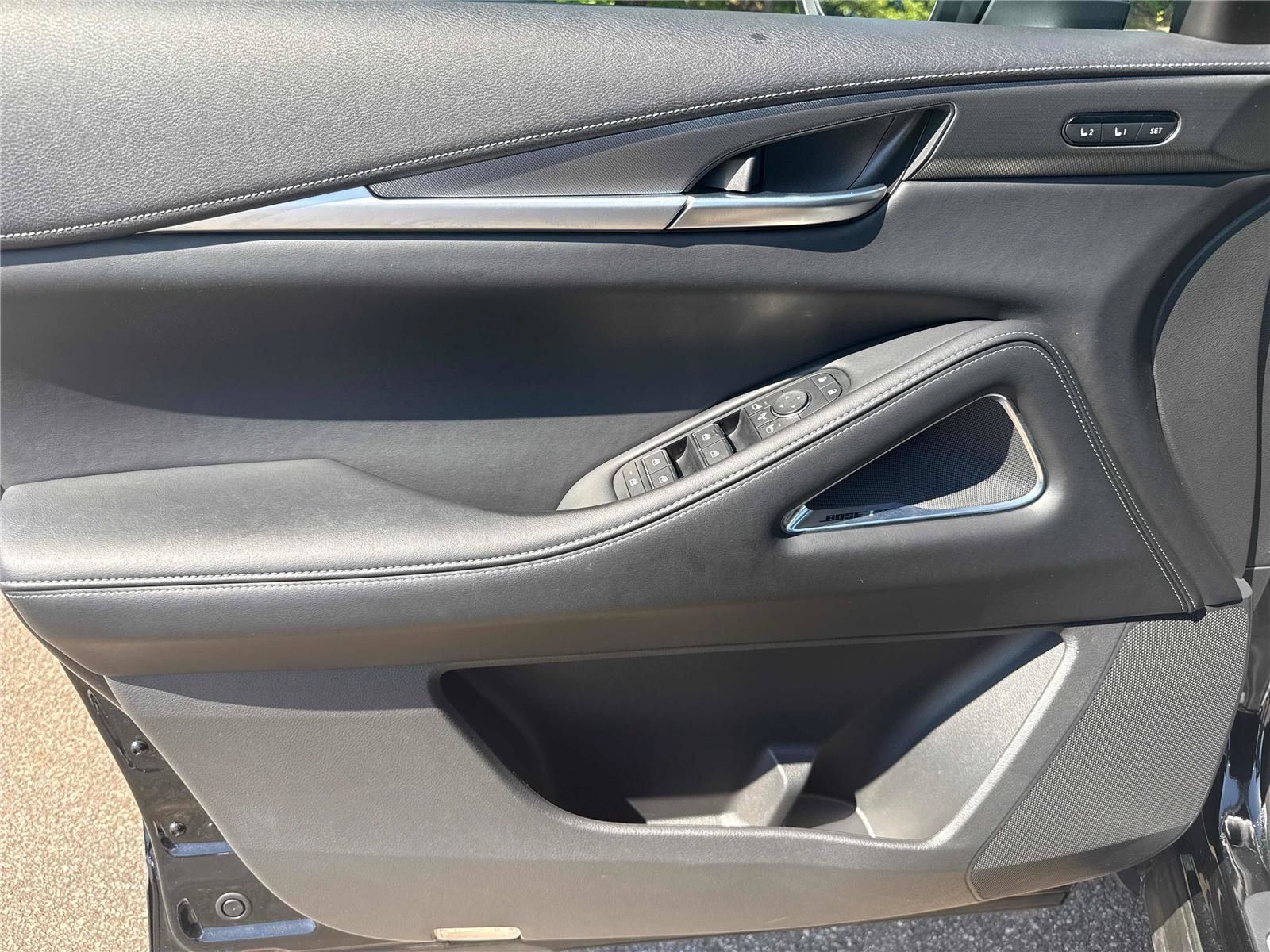 Used 2025 INFINITI QX60 Luxe AWD/4WD image 10