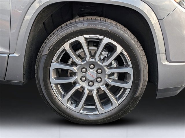 Used 2022 GMC Acadia Denali w/ Denali Technology Package image 9