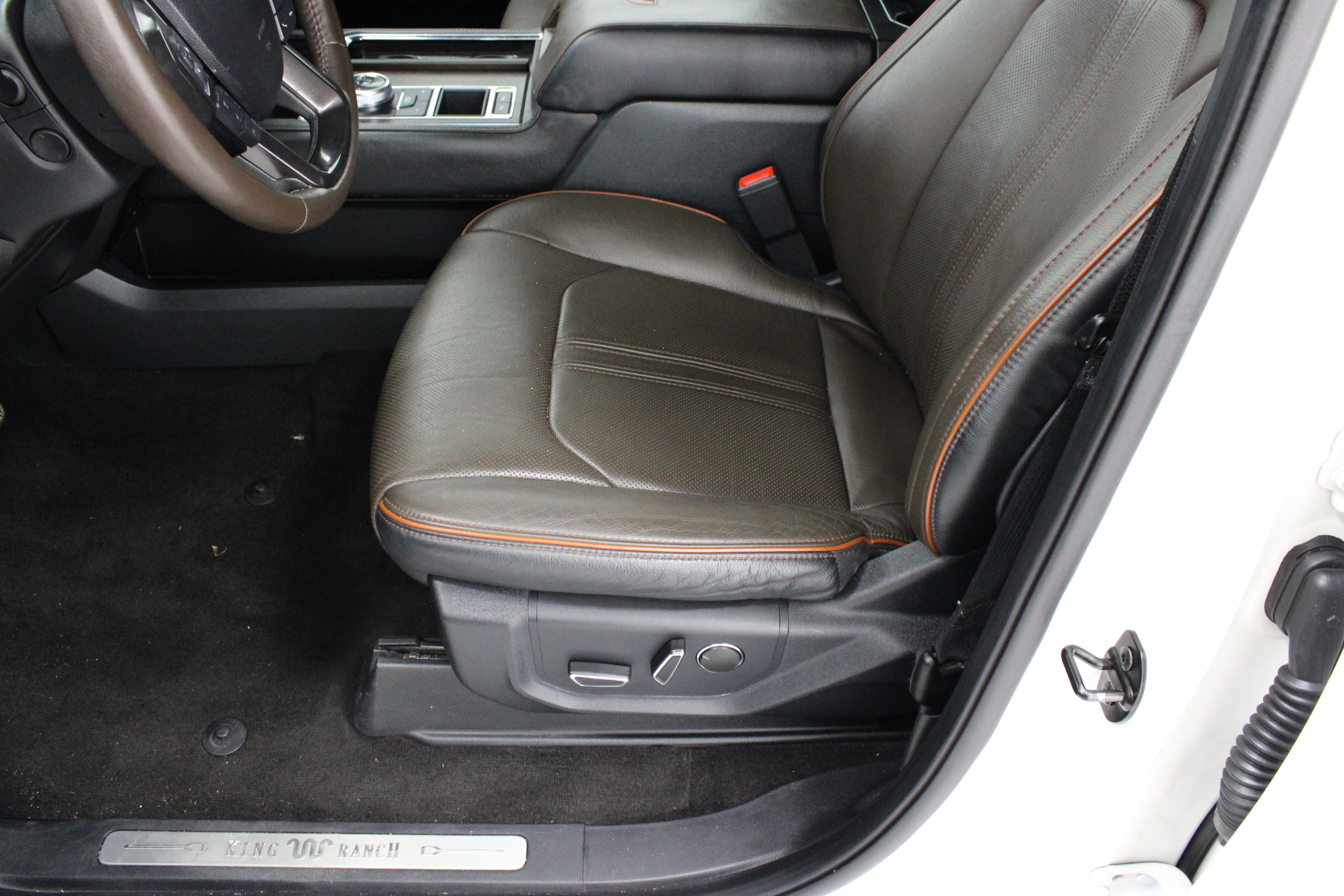 Used 2020 Ford Expedition King Ranch w/ Cargo Package RWD image 15