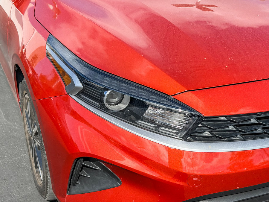 Used 2023 Kia Forte LXS FWD image 4