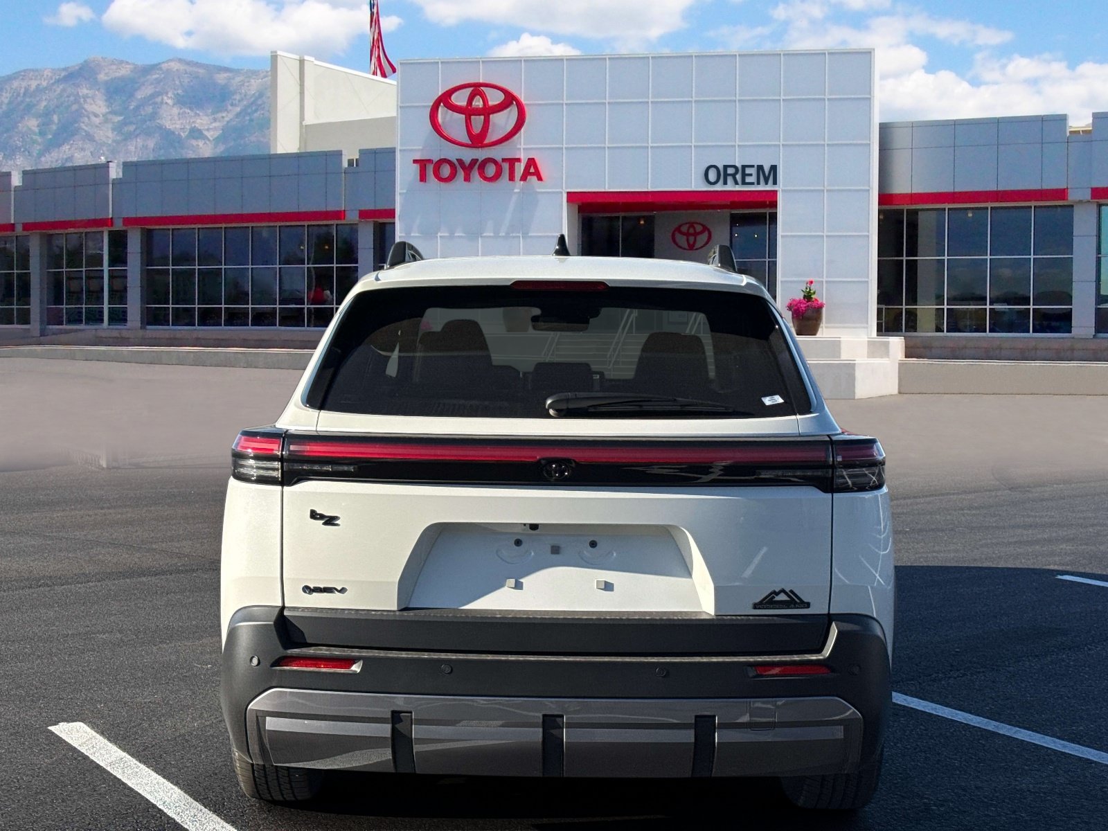 New 2026 Toyota bZ Woodland AWD/4WD image 4