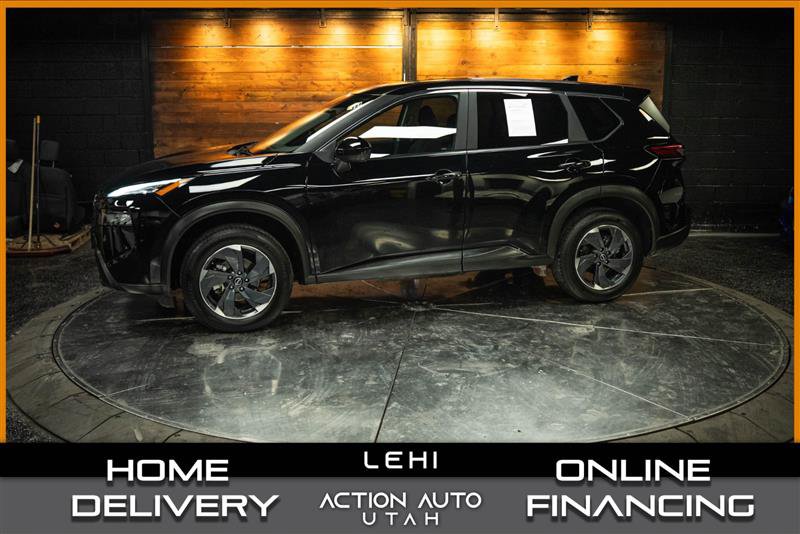 Used 2025 Nissan Rogue SV