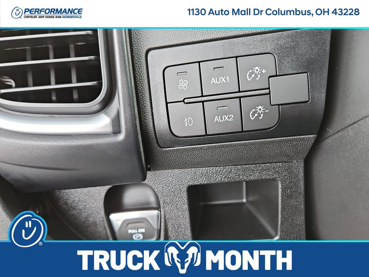 New 2025 RAM ProMaster 2500 w/ Quick Order Package 22G SLT image 22