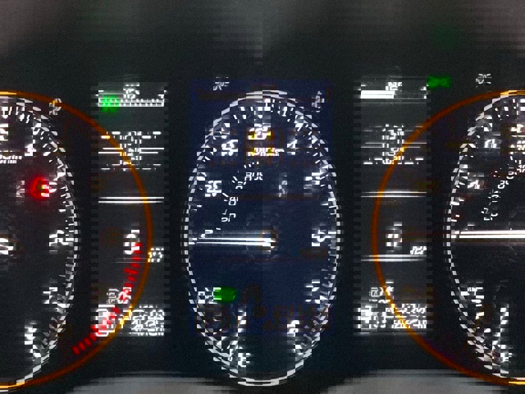 Used 2024 Subaru Crosstrek 2.5i Wilderness image 16