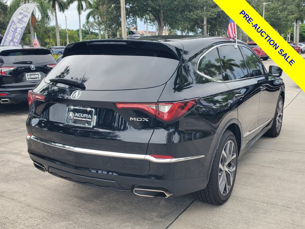 Used 2024 Acura MDX w/ Technology Package FWD image 7