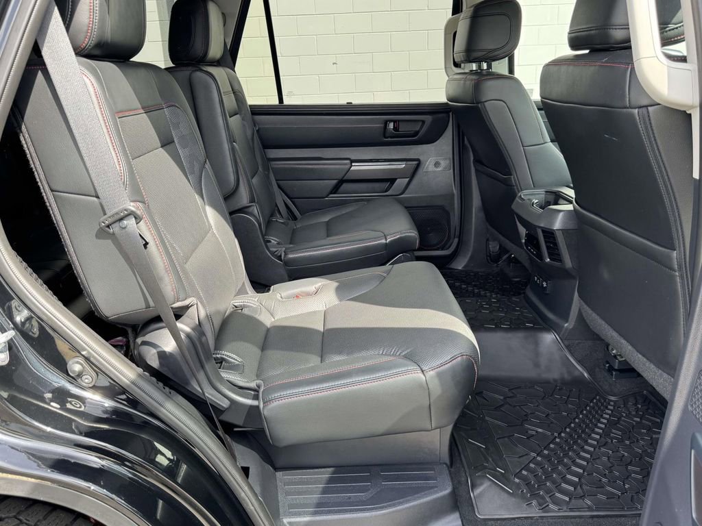 Used 2023 Toyota Sequoia TRD Pro AWD/4WD image 15