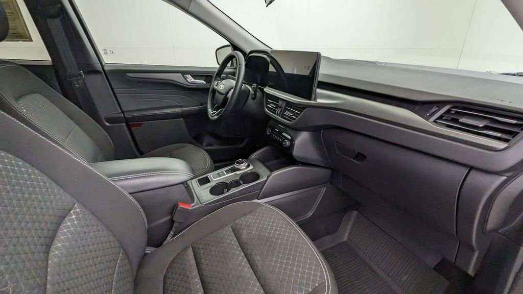 Certified 2023 Ford Escape Active w/ Tech Pack #2 image 38