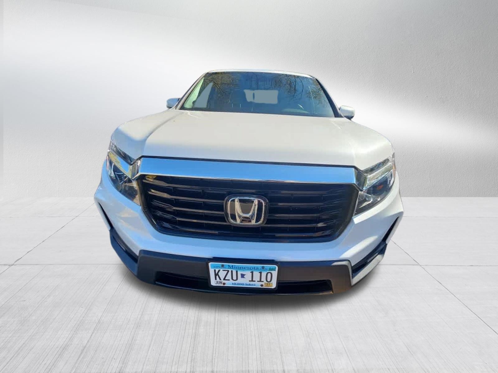 Used 2023 Honda Ridgeline RTL-E image 2