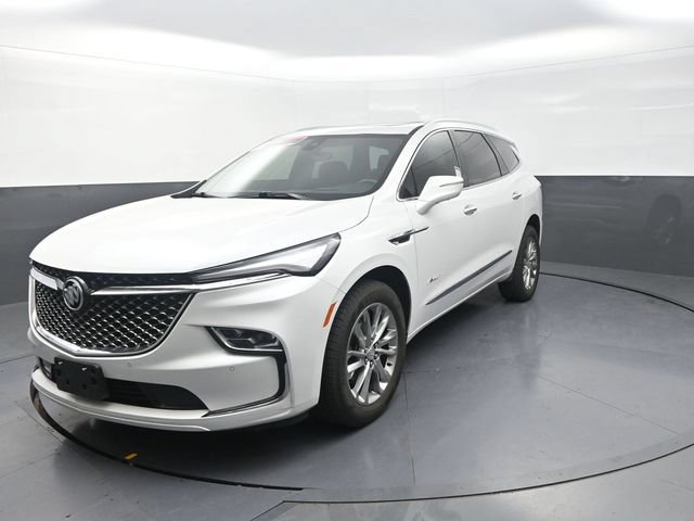 Used 2023 Buick Enclave Avenir w/ Avenir Technology Package AWD/4WD image 6