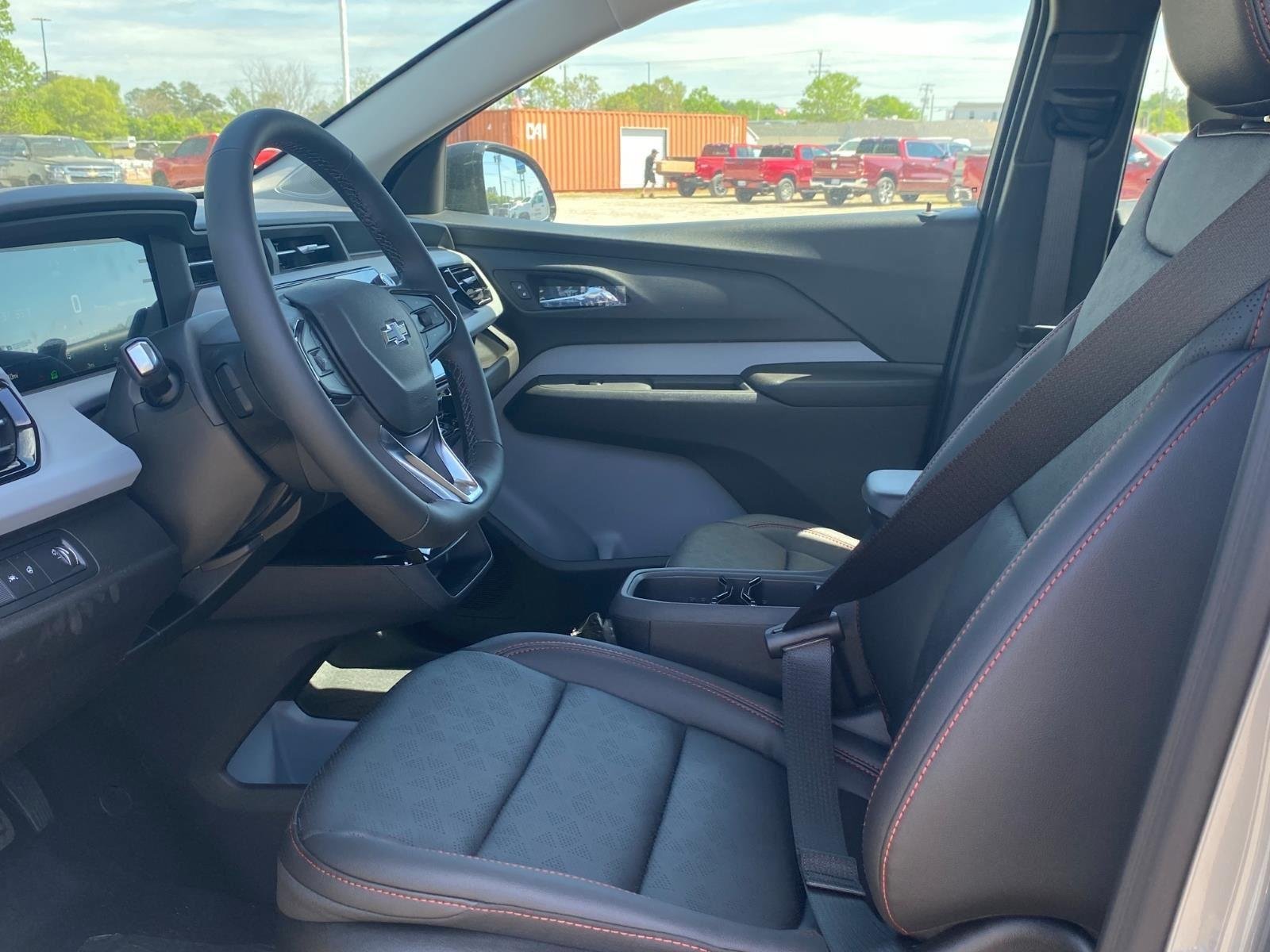 New 2027 Chevrolet Bolt RS FWD image 13