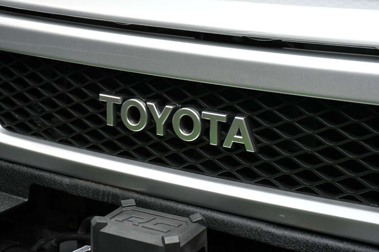 Used 2008 Toyota FJ Cruiser 4WD w/ Convenience Pkg image 8