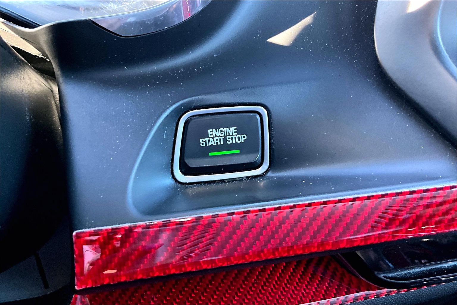 Used 2020 Chevrolet Camaro LT RWD image 15