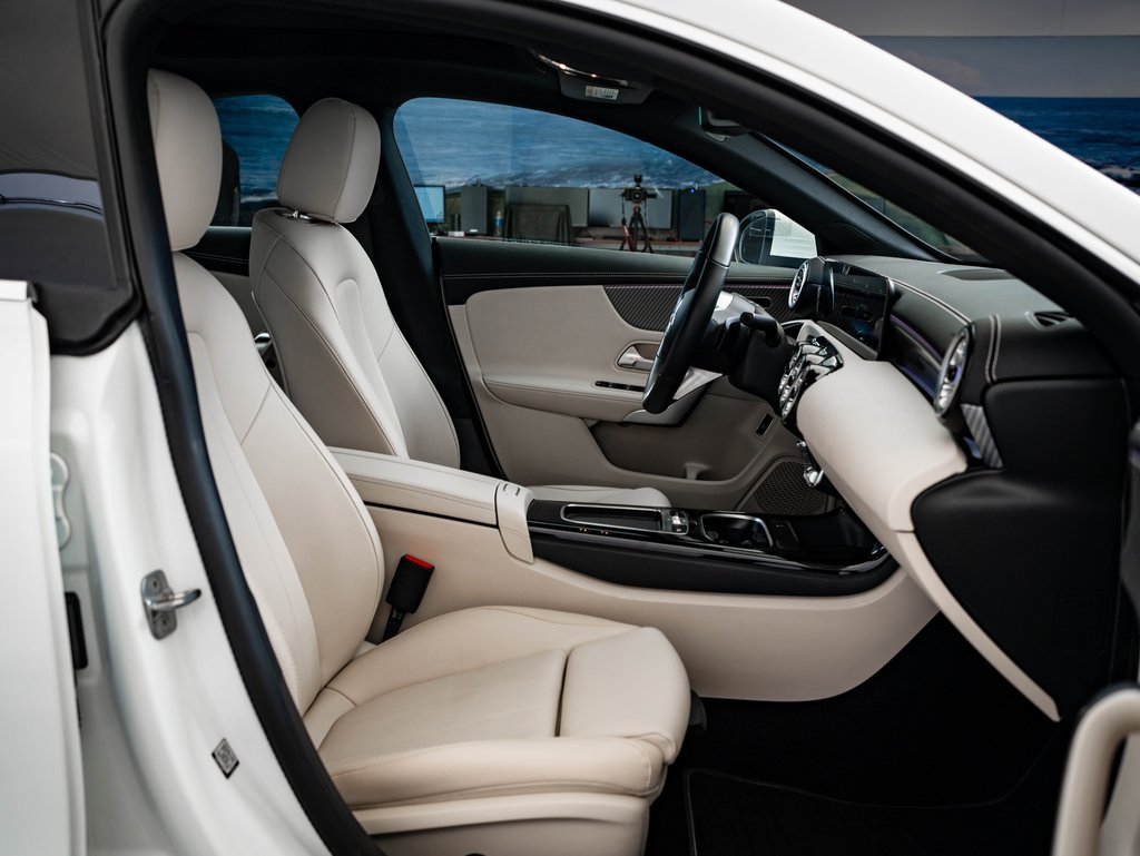 Certified 2025 Mercedes-Benz CLA 250 4MATIC image 24