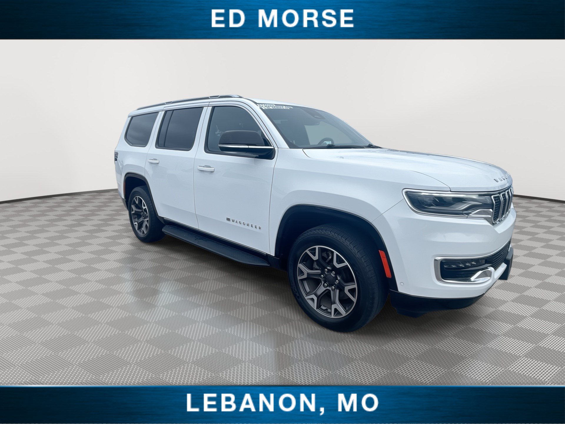 Used 2024 Jeep Wagoneer Series III AWD/4WD image 2
